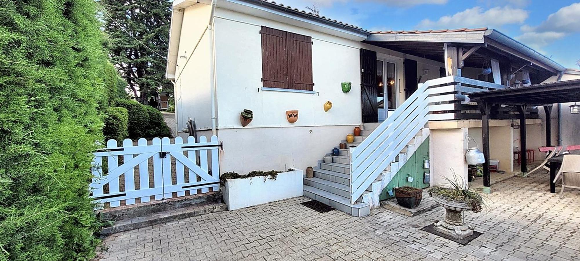 Maison Paisible A Veyras Avec Piscine Privee Et Vue Montagne Extérieur photo